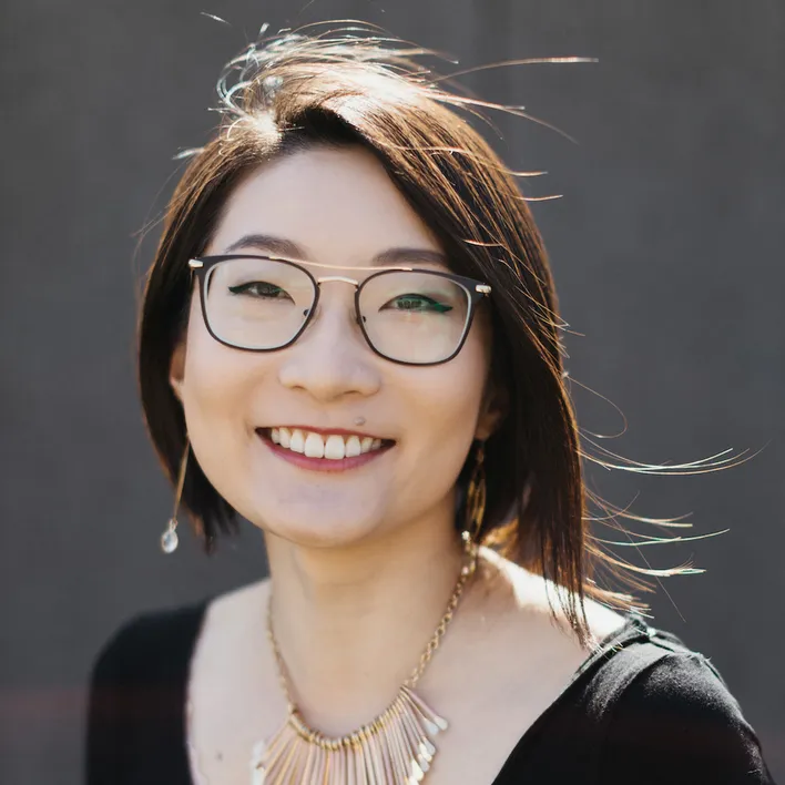 Isabella Kung head shot low res.jpg