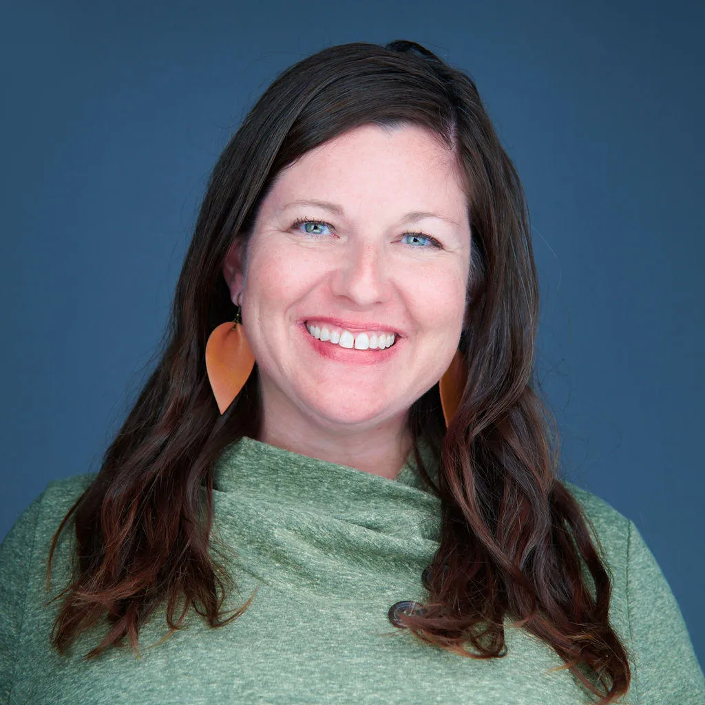 Jacobsmeyer, Nicki_headshot - Nicki Jacobsmeyer.jpg