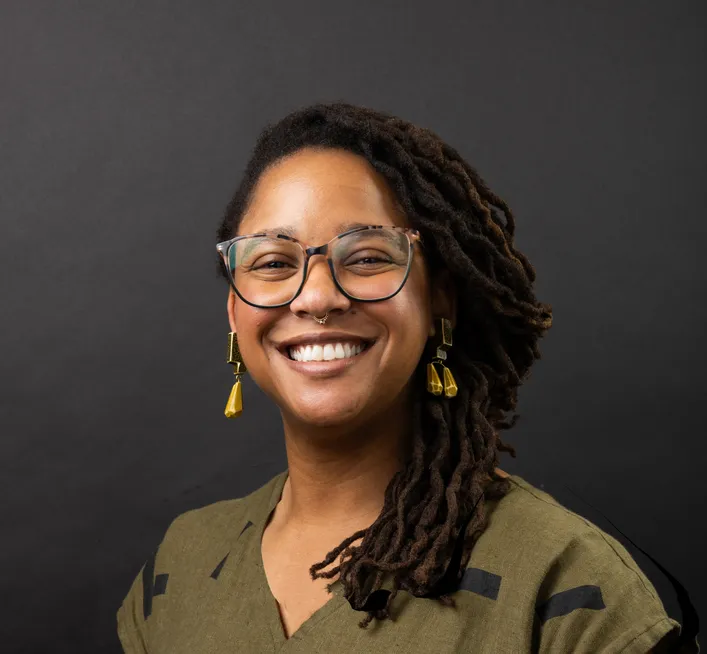 Jewel Davis headshot 2024 copy.jpg