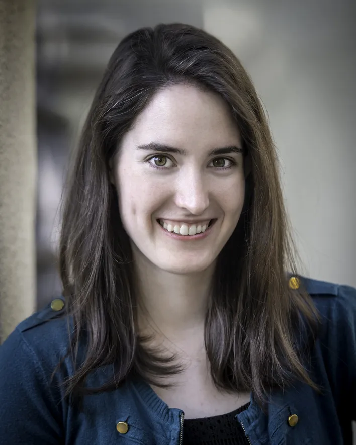 Kelsey Murphy headshot 2.jpg