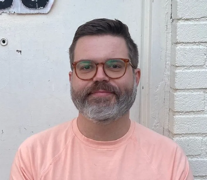 Matt Phipps_Headshot_Updated_Cropped_for NESCBWI - Pam Vaughan.jpg