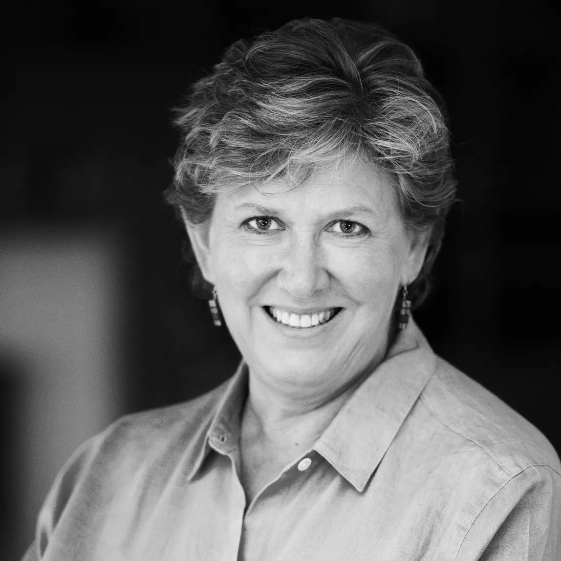 Sue_Headshots_FINAL_3107_BlkWht-WEB - Sue Lowell Gallion.jpg