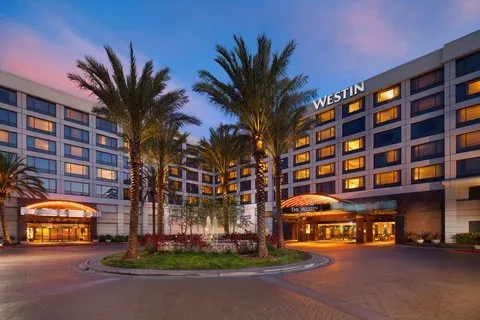 WestinSFO-thumbnail_webp-1096xa.webp