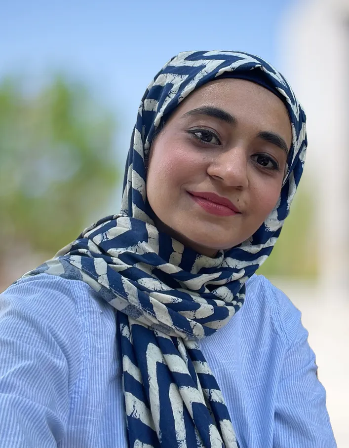 Zohra Chunawala Headshot.png