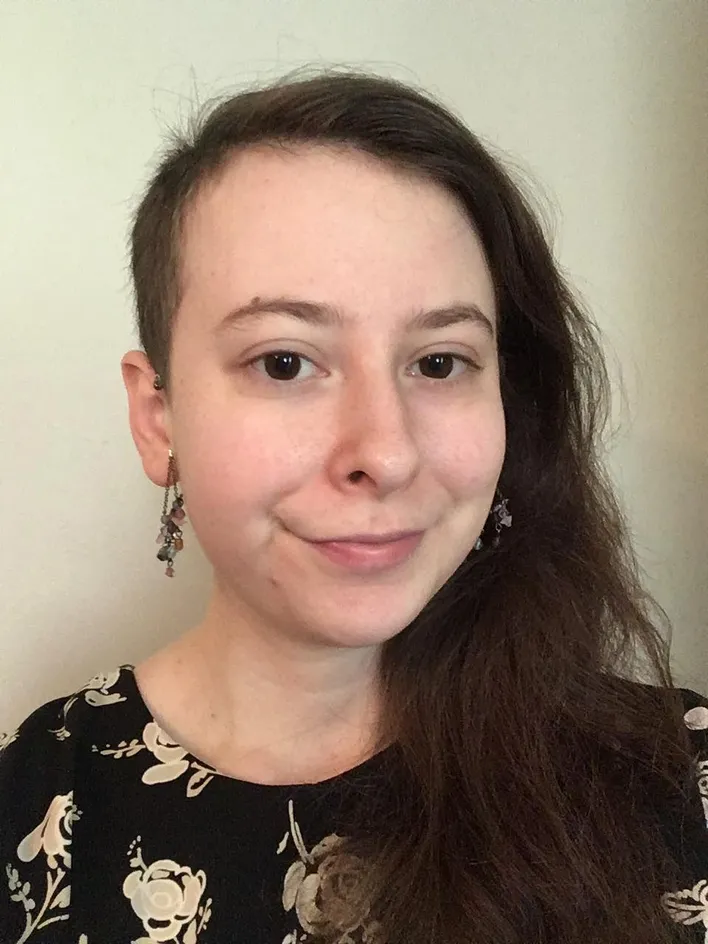 tova seltzer headshot aug 2023 - Tova Seltzer.jpg